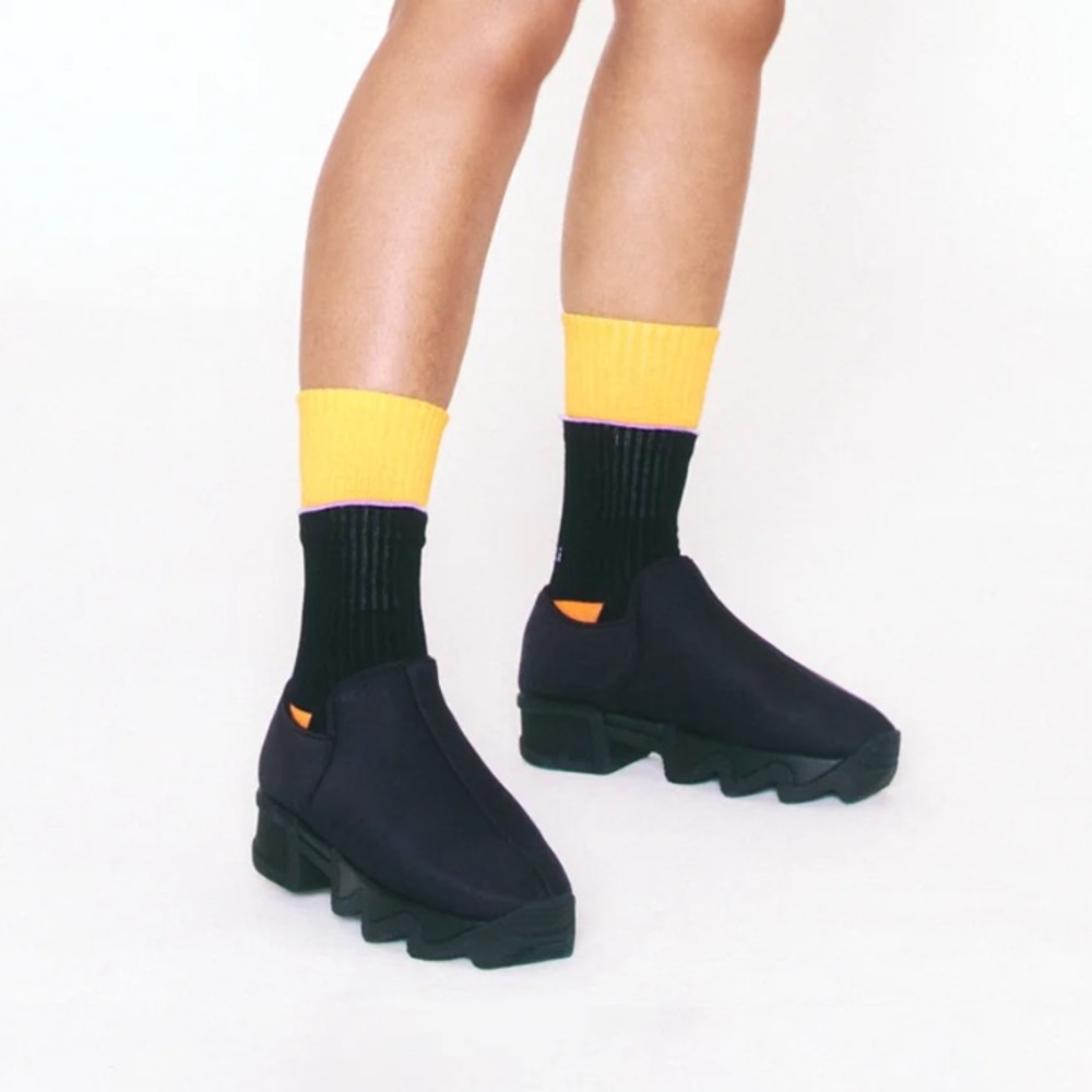 WES iRi Black Low Top Sneaker